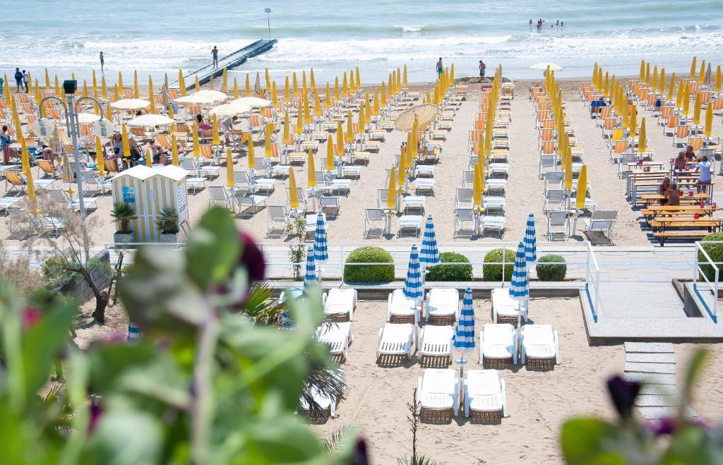 Hotel Conchiglia Лідо-ді-Єзоло Екстер'єр фото